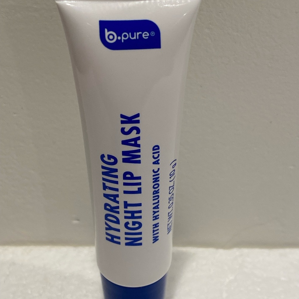 b.pure Hydrating Night Lip Mask hyaluronic acid